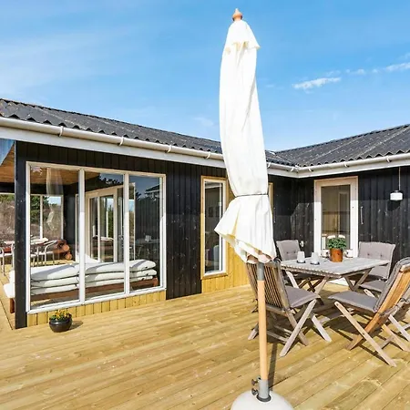 3 Bedroom Amazing In Casa vacanze *